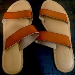 Old Navy sandals